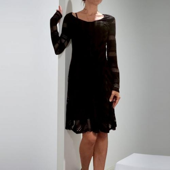 Deca Paris Dresses & Skirts - NWOT Black Lace Dress